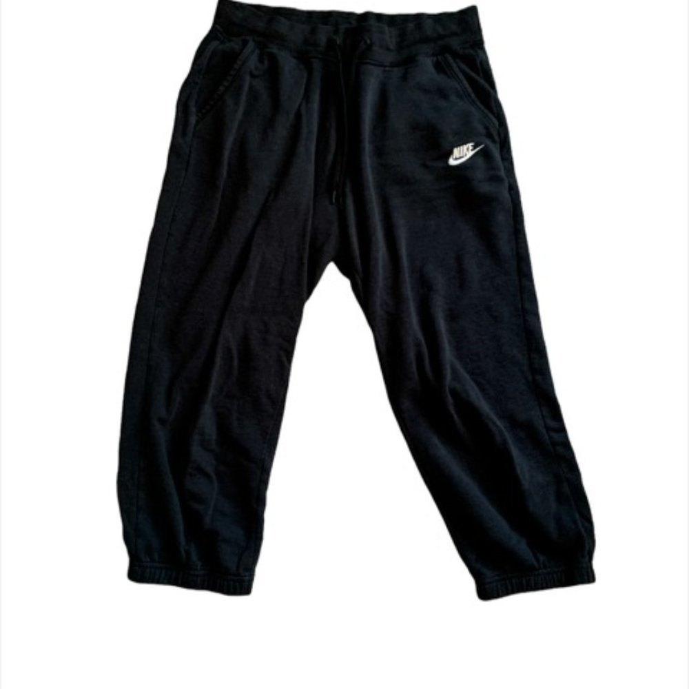Nike crop pants